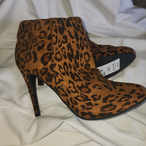 Abound High Heel - Picture 10 of 12